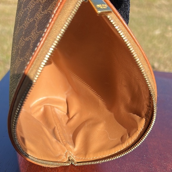 Celine pouch - Picture 15 of 16